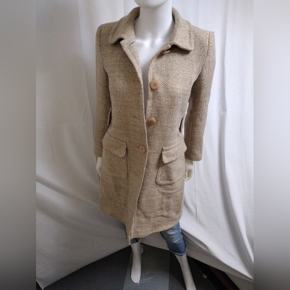 Moda International Beige With Gold Foil Coat - Picture 5 of 11